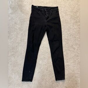 NWOT American Eagle Outfitters Black High-Rise Skinny Jeans